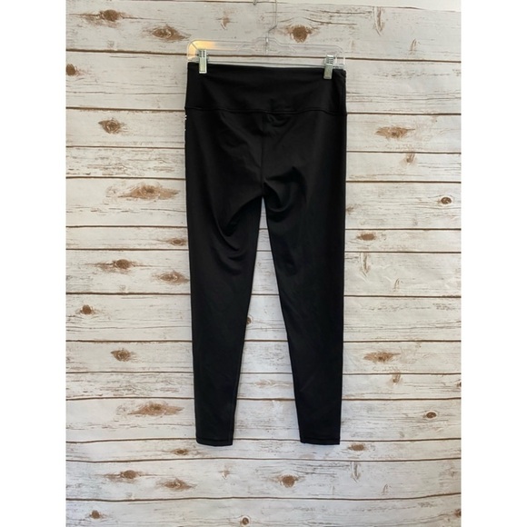 Victoria’s Secret Black & White Workout Leggings - Picture 2 of 5